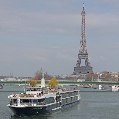 Avalon_Tapestry II_Exterior_Seine_Framce_Paris_03 (2)
